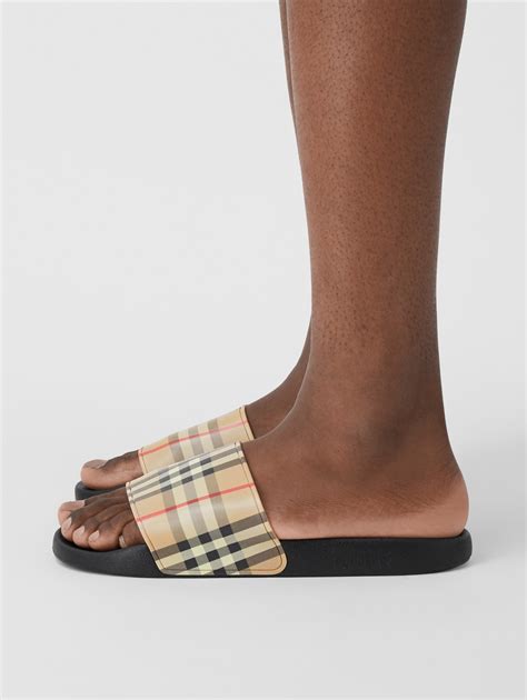 burberry slides men